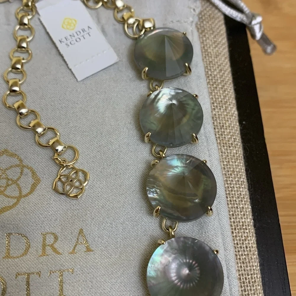 Kendra Scott NWT Jolie Gray Illusion 14K Gold-Plated Statement Necklace +Pouch